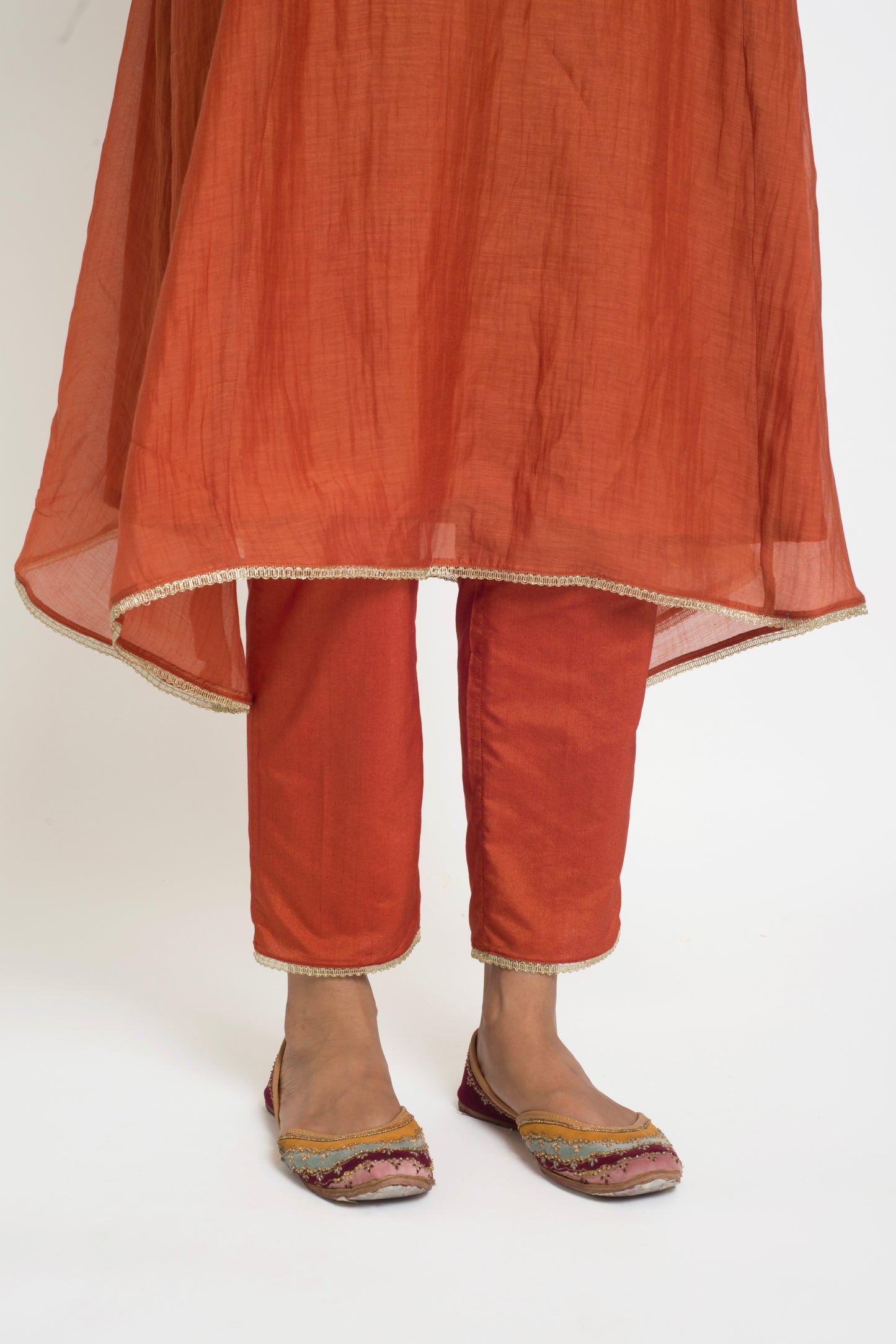 Aarohi Kurta Set - Rust