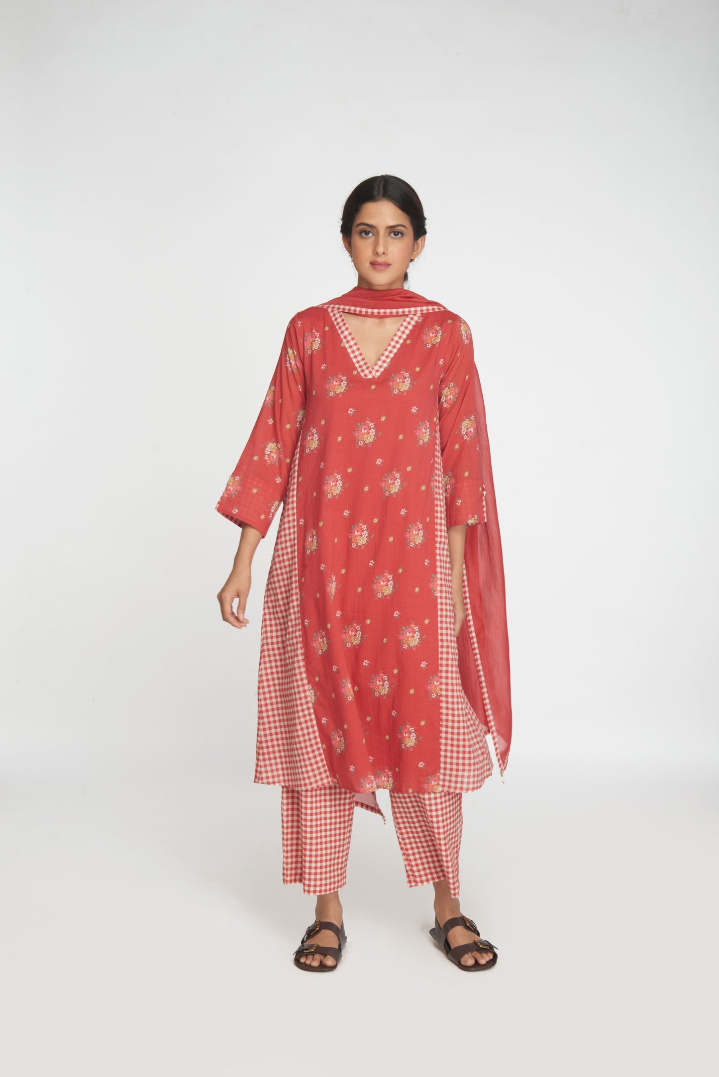 Raahat Kurta Set - Red