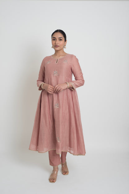 Ambar Kurta Pant Set - Tea Rose