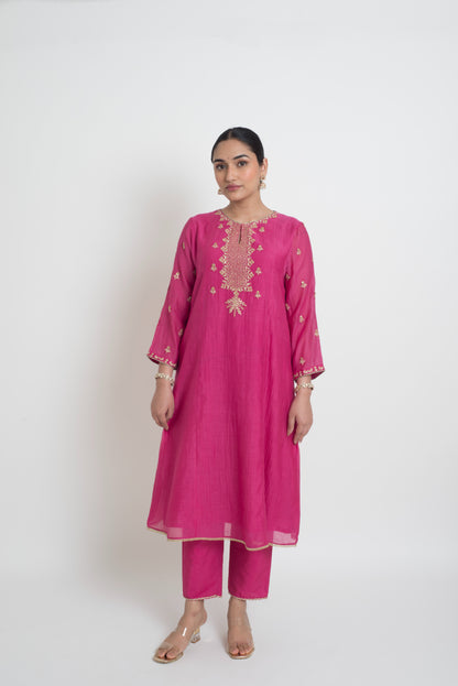 Ruhani Kurta Set - Fuschia Pink