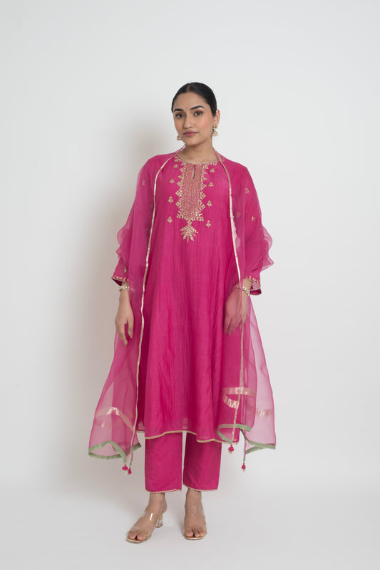 Ruhani Kurta Set - Fuschia Pink