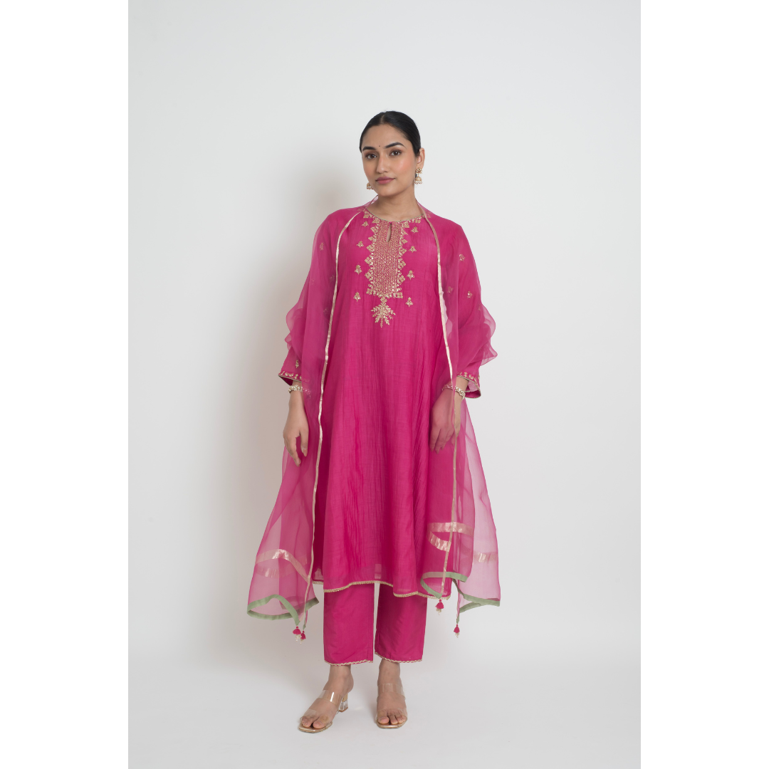 Ruhani Kurta Set - Fuschia Pink