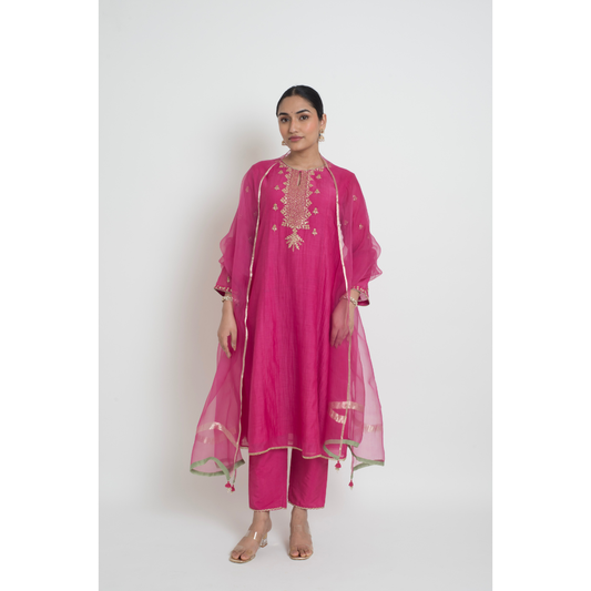 Ruhani Kurta Set - Fuschia Pink