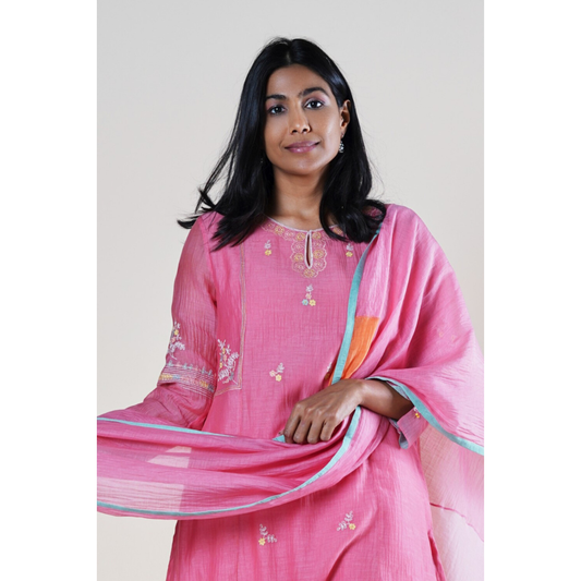 Ruhiya Kurta Set - Pink